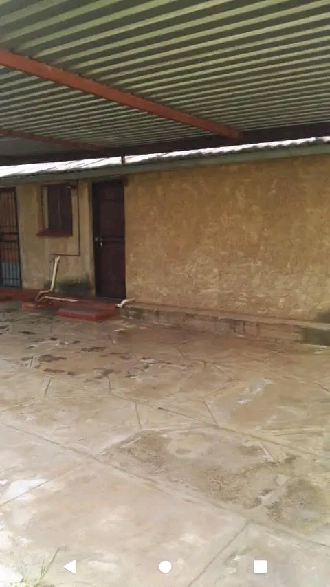 4 room house stand alone you 3500+3500 deposi  in Rockville