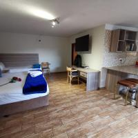 50 galena affordable luxury - short term self-catering in Roodepoort