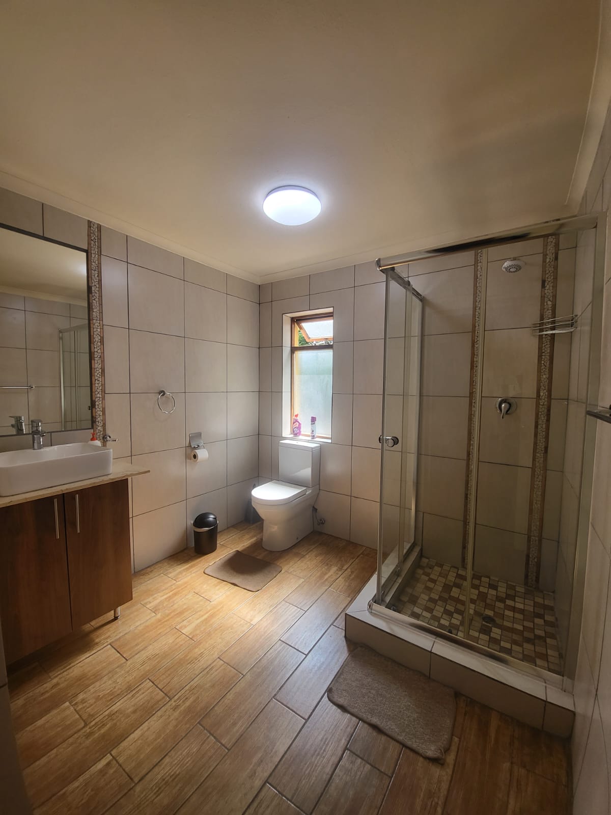 50 galena affordable luxury - short term self-catering in Roodepoort