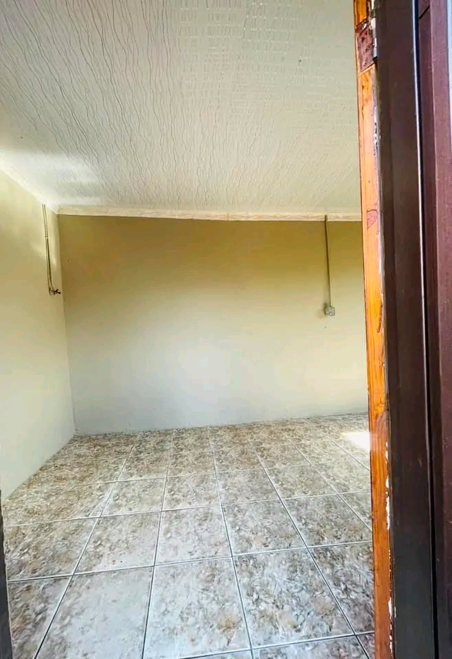 Garage room is still available for rental for  in Rockville