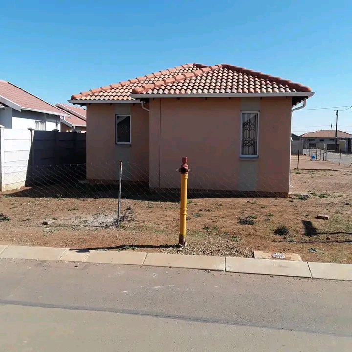 Rdp house for sale call mr david phala  rdp h  in Bloemfontein